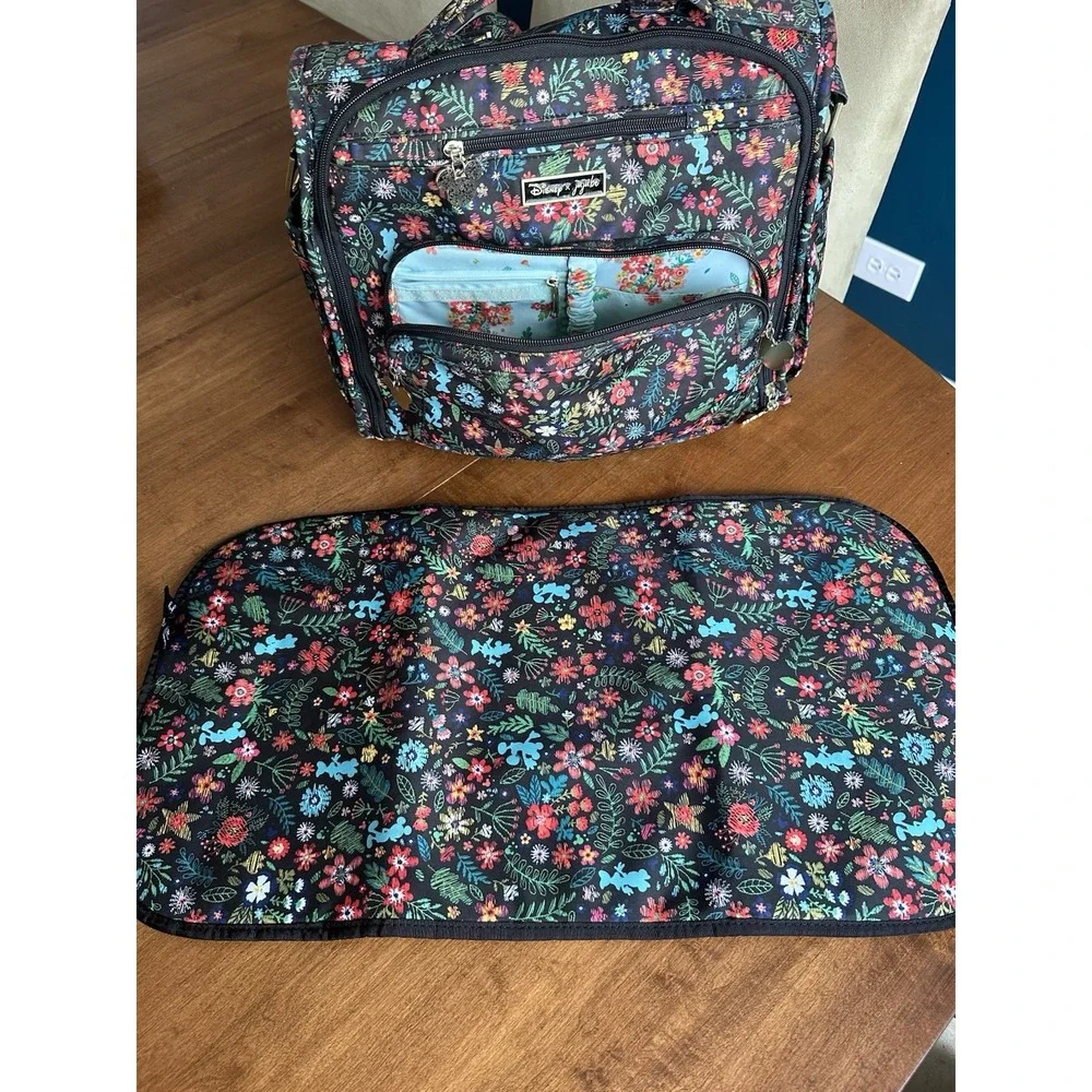 JuJuBe Disney Mickey Mouse Amour des Fleurs Be Diaper Bag Backpack & Pad